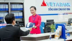 VietABank được vinh danh nhiều giải thưởng uy tín: Từng dính lùm xùm gì?