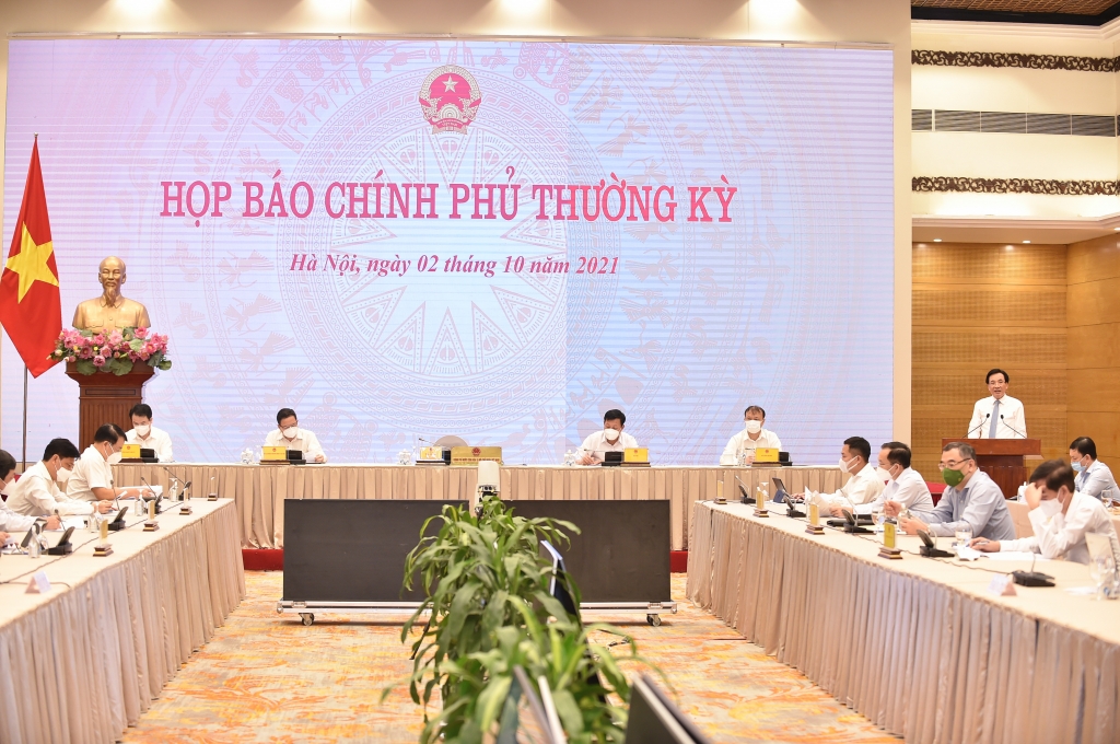 Kinh tế Việt Nam năm 2021 có thể tăng trưởng 3-3,5%