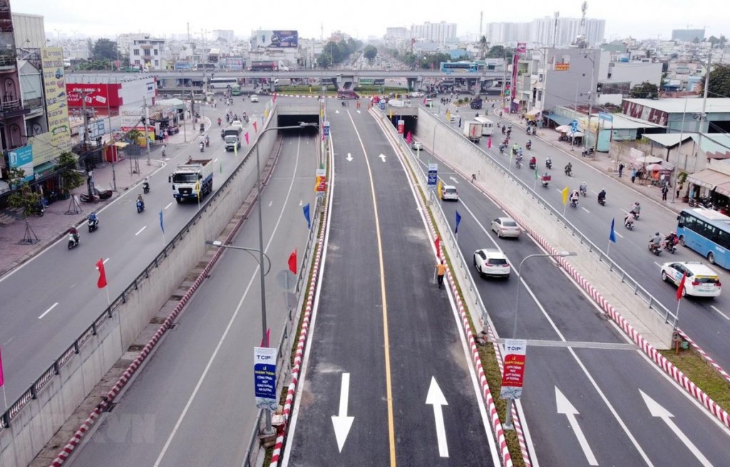 Các phương tiện giao thông TP Hồ Chí Minh được hoạt động trở lại bình thường khi tuân thủ các quy định về phòng dịch.