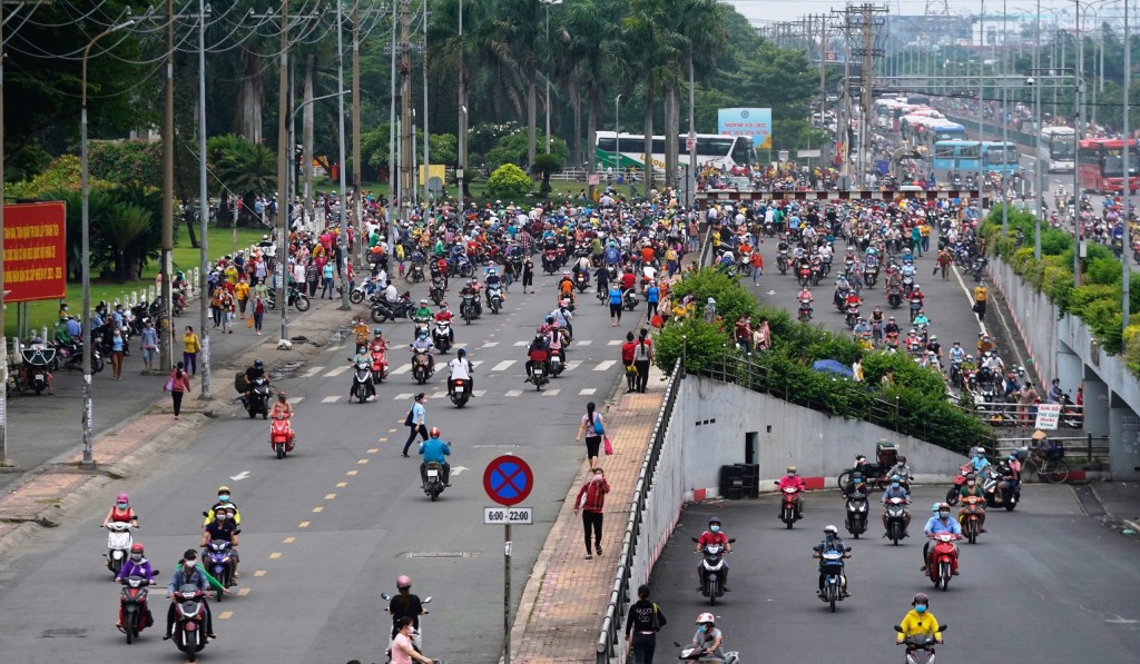 TP Hồ Chí Minh yêu cầu các đơn vị tăng cường các biện pháp phòng chống dịch tại các đơn vị doanh nghiệp, khu công nghiệp