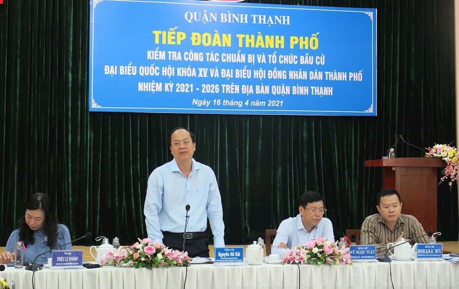 Phó Bí thư Thành uỷ TPHCM Nguyễn Hồ Hải phát biểu tại buổi kiểm tra công tác bầu cử tại quận Bình Thạnh.