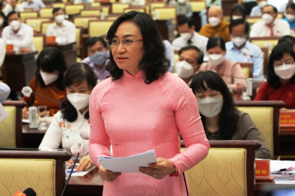 bà Phan Thị Thắng, Phó Chủ tịch UBND TP Hồ Chí Minh