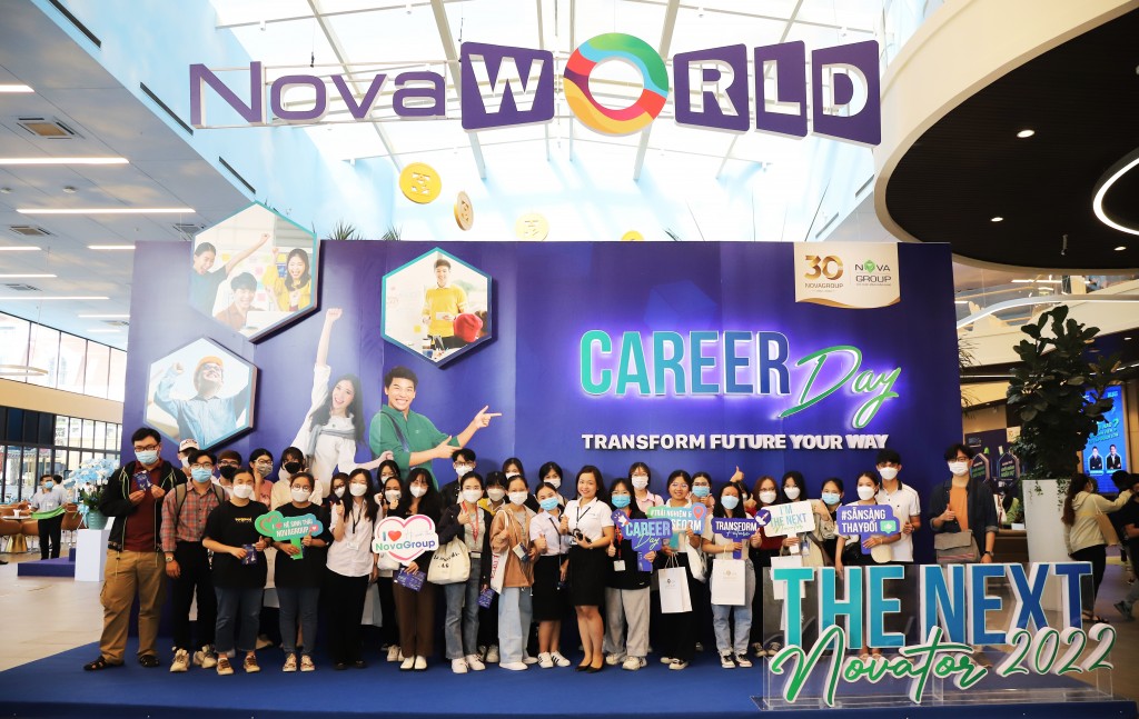 Career Day tại Novaland Gallery thu hút hàng trăm sinh viên tham dự 