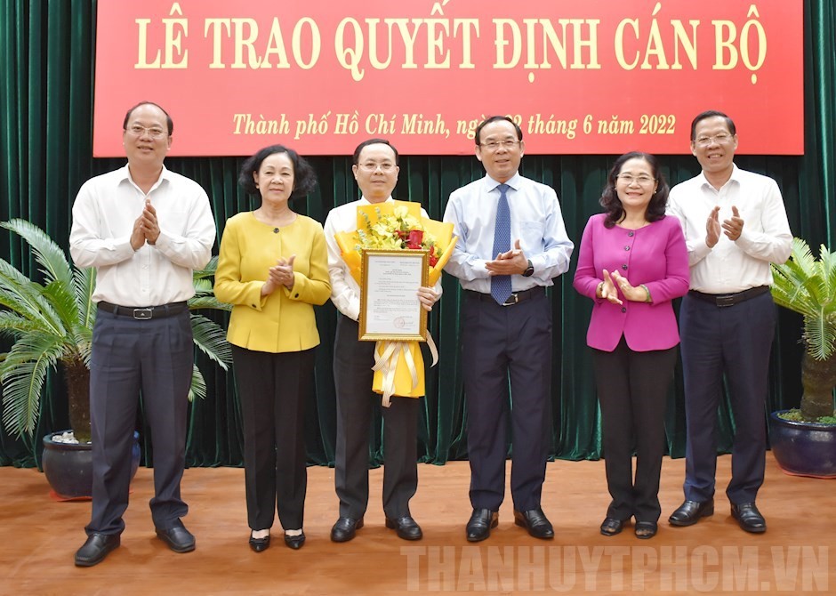 ông Nguyễn Văn Hiếu, Bí thư Thành ủy TP Thủ Đức làm Phó Bí thư Thành ủy TP Hồ Chí Minh (Ảnh: Thành ủy TP Hồ Chí Minh)