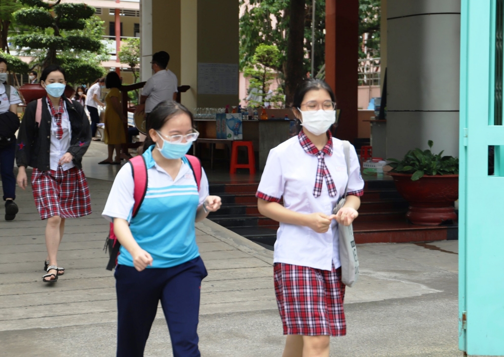 Thí sinh vừa kết thúc ngày thi thứ 2