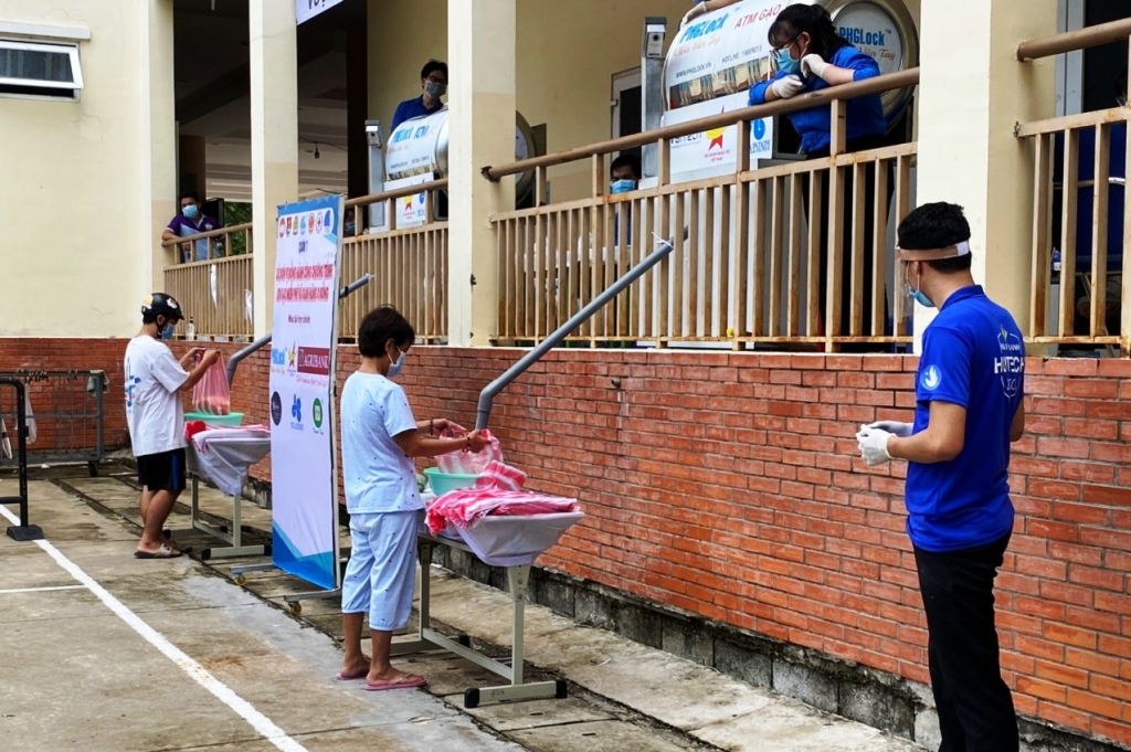 ATM gạo giúp người dân khó khăn của TP Hồ Chí Minh sẽ đỡ phần nào khó khăn trong mùa dịch