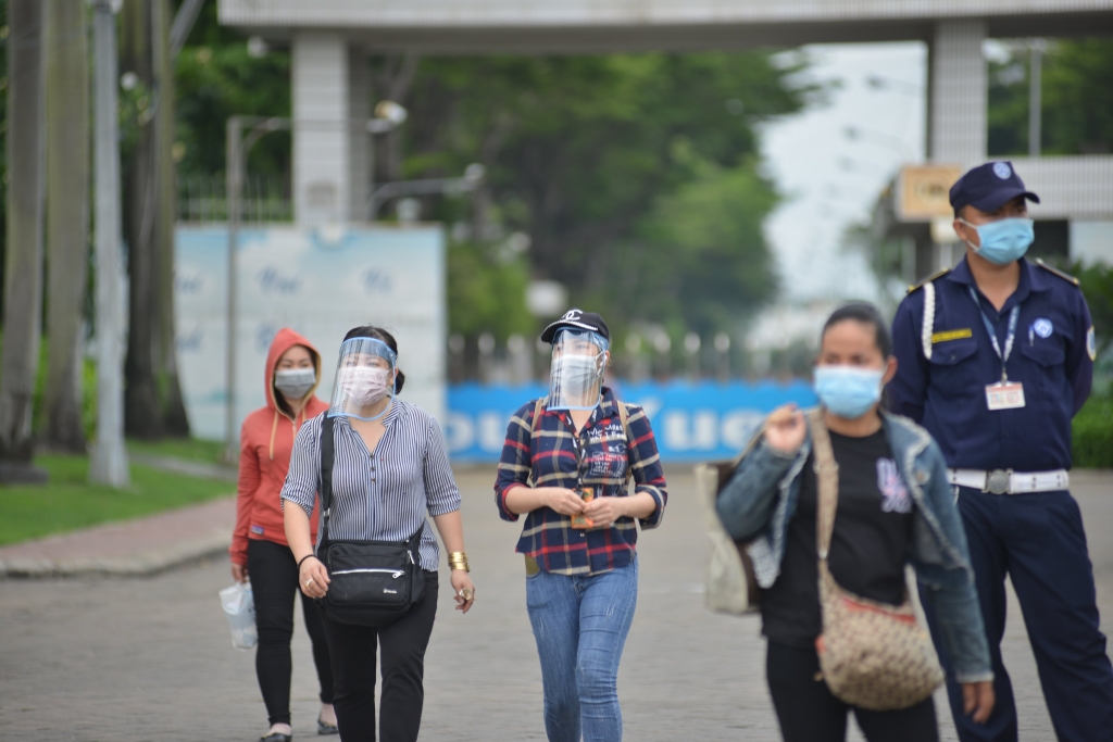 Trên 56.000 công nhân Công ty Pouyuen Việt Nam tiếp tục tạm ngừng việc