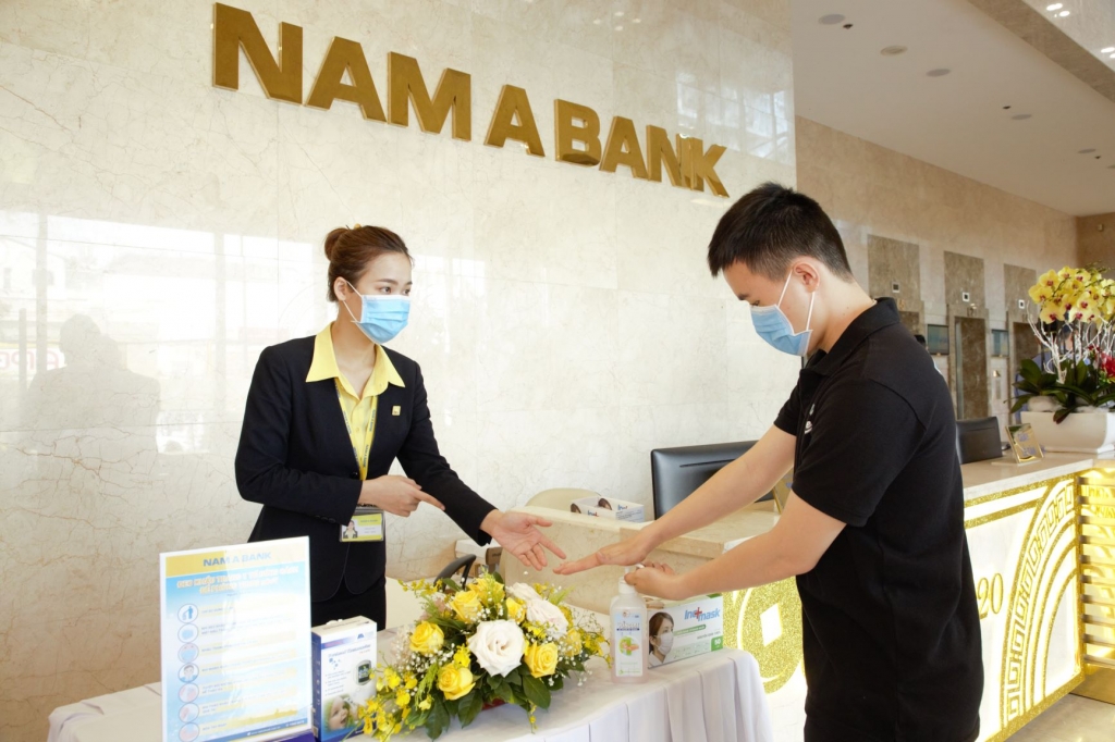 6 thang dau nam nam a bank tap trung nguon luc chung tay day lui covid 19