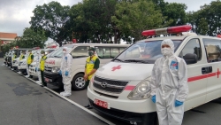 Bộ Quốc phòng bàn giao 30 xe cấp cứu cho TP Hồ Chí Minh chống dịch