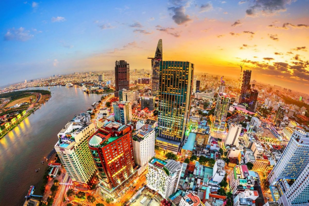 TP Hồ Chí Minh đứng thứ hai với tổng vốn đăng ký gần 2,2 tỷ USD, chiếm 11,4% tổng vốn đầu tư