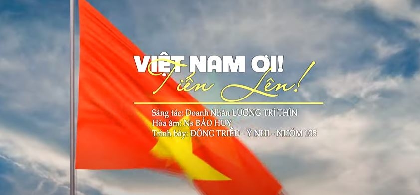 Bài hát Việt Nam ơi! Tiến lên ! là một khúc ca hào hùng và đầy khí thế, quyết tâm