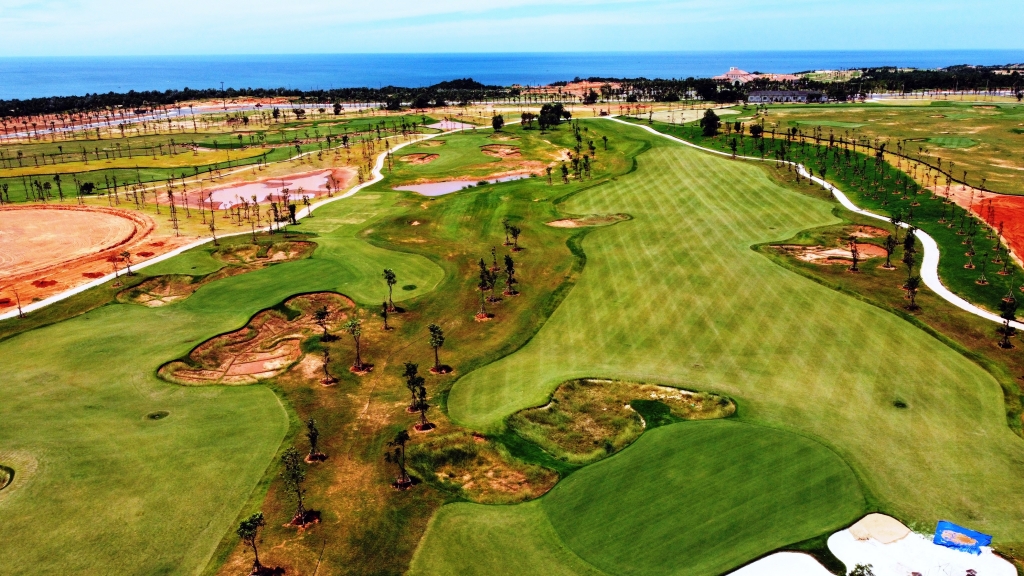 Sân Golf PGA Garden thuộc cụm sân Golf PGA độc quyền 36 hố tại NovaWorld Phan Thiet dự kiến hoạt động vào quý IV/2021