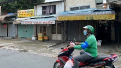 TP Hồ Chí Minh: Vì sao hàng quán không mặn mà khi được mở cửa trở lại?