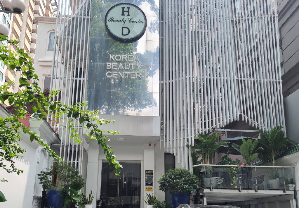 Trung tâm chăm sóc sắc đẹp HD Korea Beauty Center bị “tố” hoạt động không phép, quảng cáo sử dụng dịch vụ gian dối để lấy tiền lớn của khách hàng