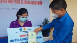 TP Hồ Chí Minh tặng 500 sổ BHXH tự nguyện cho đoàn viên nghiệp đoàn