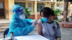 TP Hồ Chí Minh bắt đầu tiêm vaccine phòng Covid-19 cho trẻ từ 12 - 17 tuổi