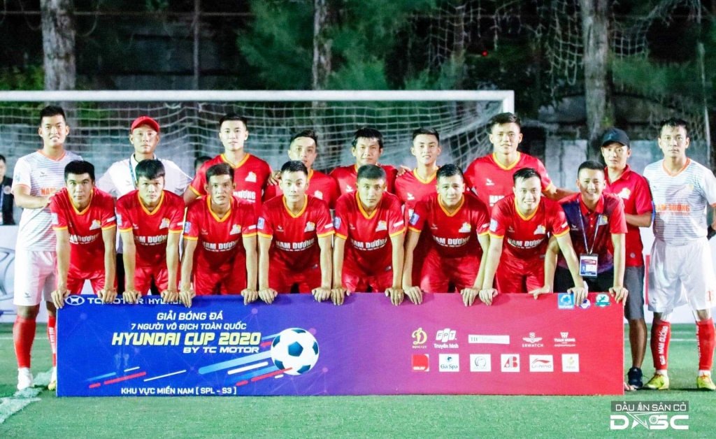 Đội bóng Nam Dương FC vừa vượt qua vòng Playoff để bước vào vòng chung kết khu vực phía Nam - Giải bóng đá sân 7 vô địch toàn quốc Huyndai Cup 2020 (SPL – S3)