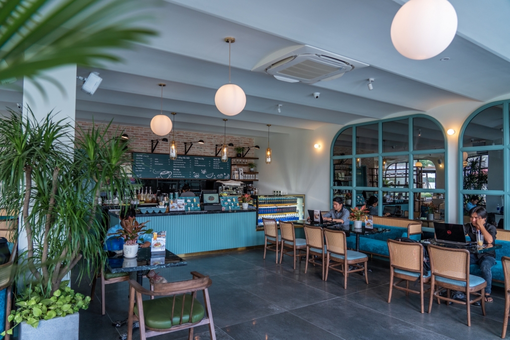 Saigon Casa Café khai trương tháng 9/2020, trở thành điểm dừng chân của du khách và người dân địa phương tại Hồ Tràm