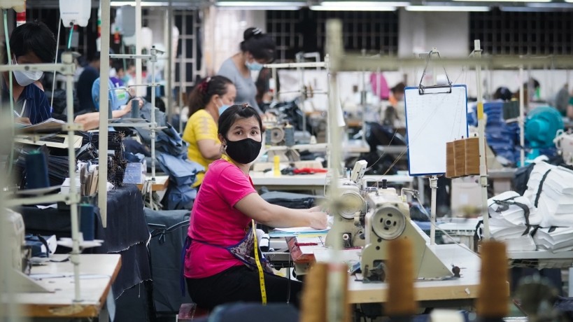 TP Hồ Chí Minh tăng cường chăm lo nữ công nhân ngành May mặc