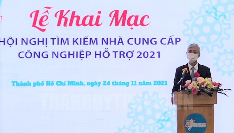 Phó Chủ tịch UBND TPHCM Võ Văn Hoan phát biểu tại hội nghị