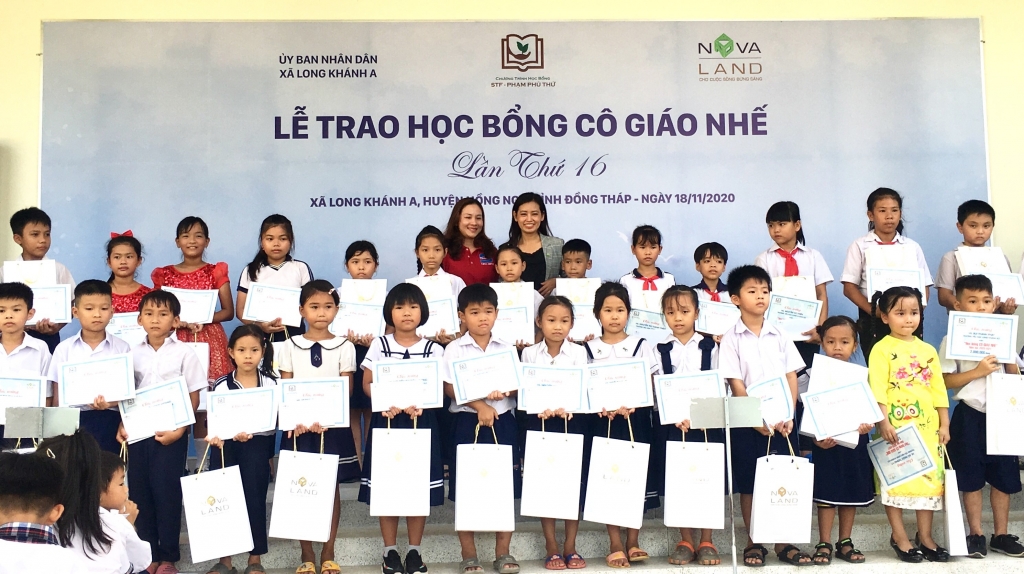 Novaland không ngừng thực hiện các hoạt động hỗ trợ cộng đồng Ảnh: Hoàng Hà