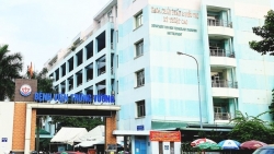 TP HCM: Bác sĩ Bệnh viện Trưng Vương phẫu thuật “chui”, thu lợi bất chính nhiều tỷ đồng