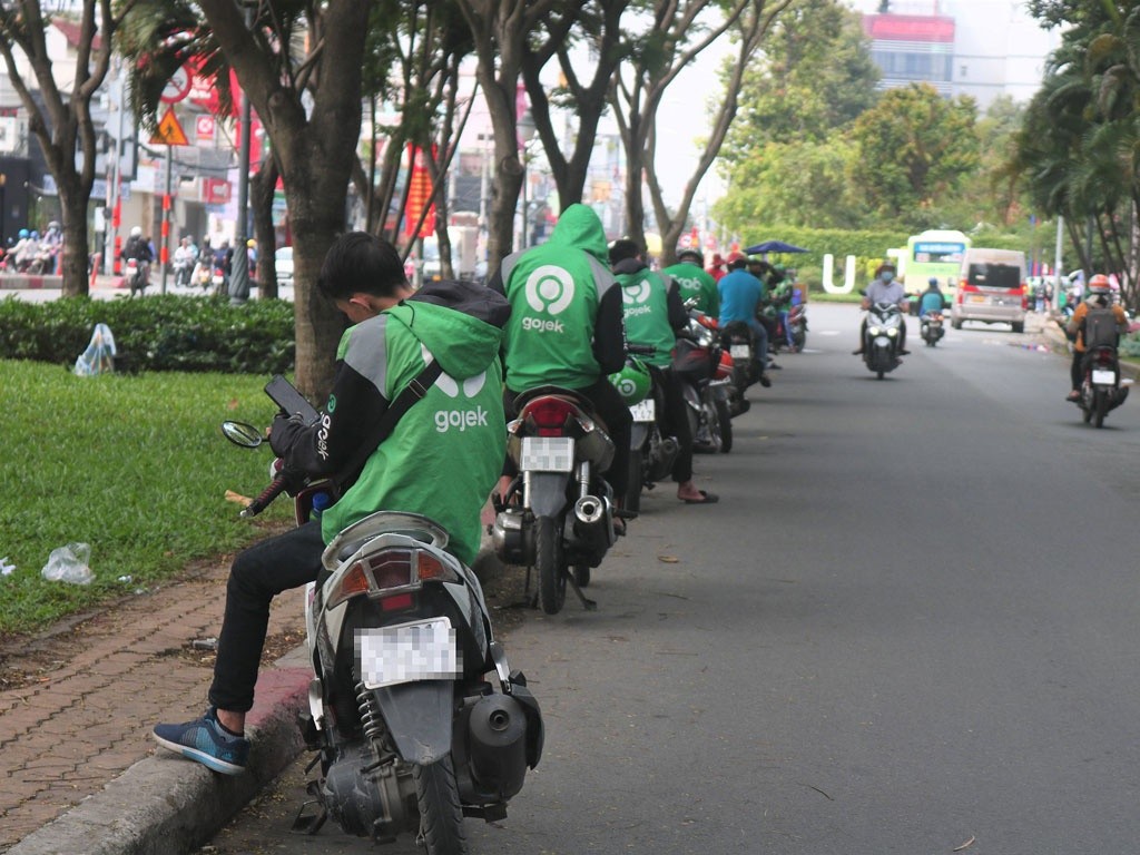 Hành khách giảm, gia xăng tăng cao - doanh nghiệp vận tải lao đao