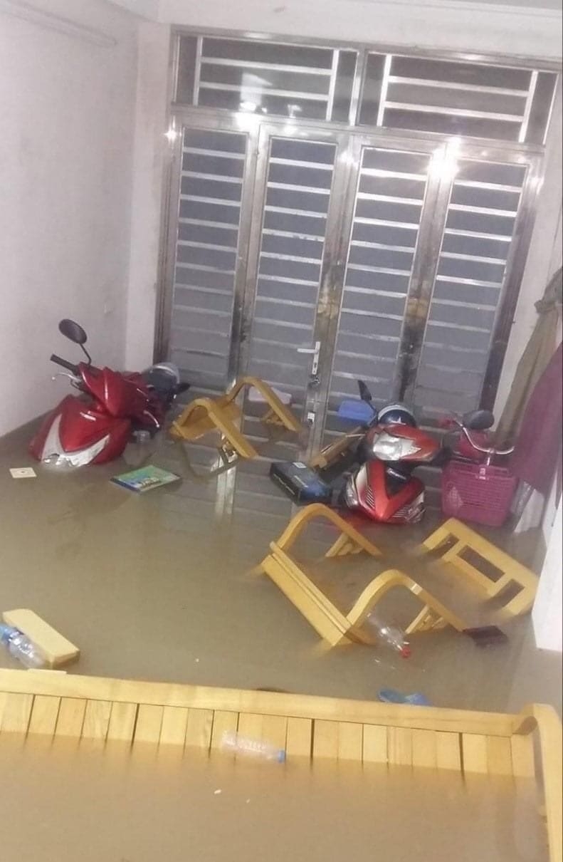 Tài sản của người dân bị hư hỏng do ngập lụt