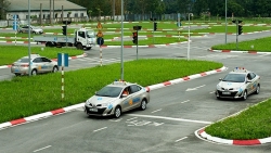Từ ngày 20/10, Hà Nội tổ chức lại các kỳ sát hạch cấp giấy phép lái xe