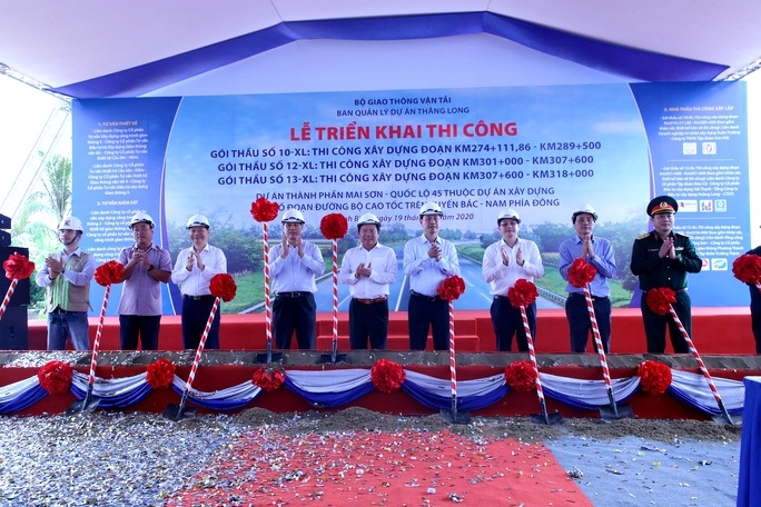 Tin tức trong ngày 20/11: Thi công cao tốc Bắc - Nam qua tỉnh Ninh Bình và Thanh Hóa