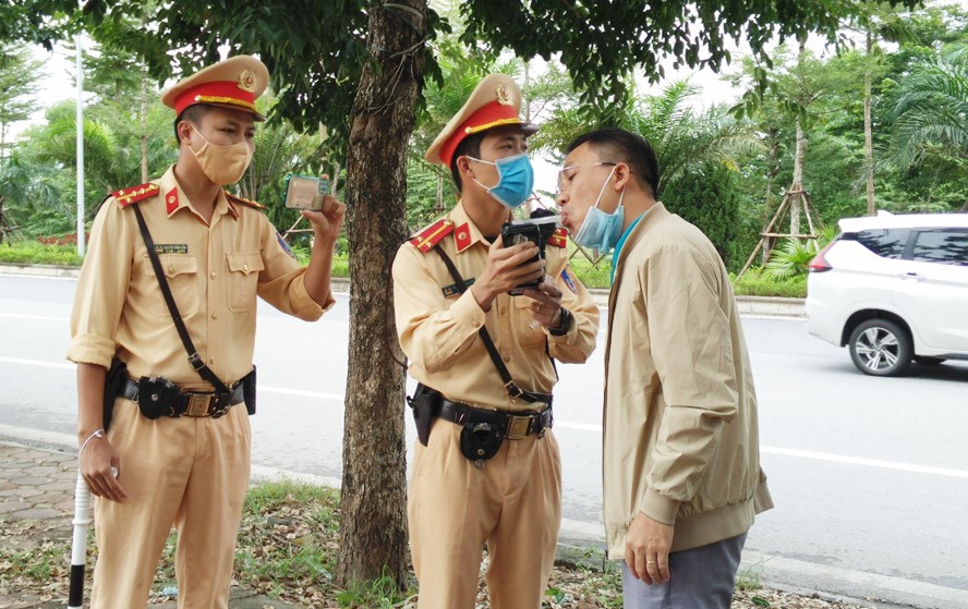 “Mạnh tay” xử lý các lỗi vi phạm giao thông liên quan đến nồng độ cồn