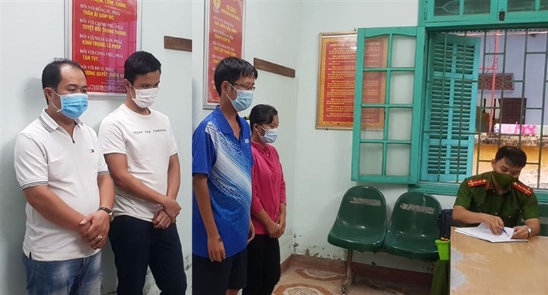 4 đối tượng vừa bị Cơ quan Cảnh sát điều tra Công an tỉnh Thái Bình khởi tố, bắt giam để điều tra hành vi đưa và nhận hối lộ