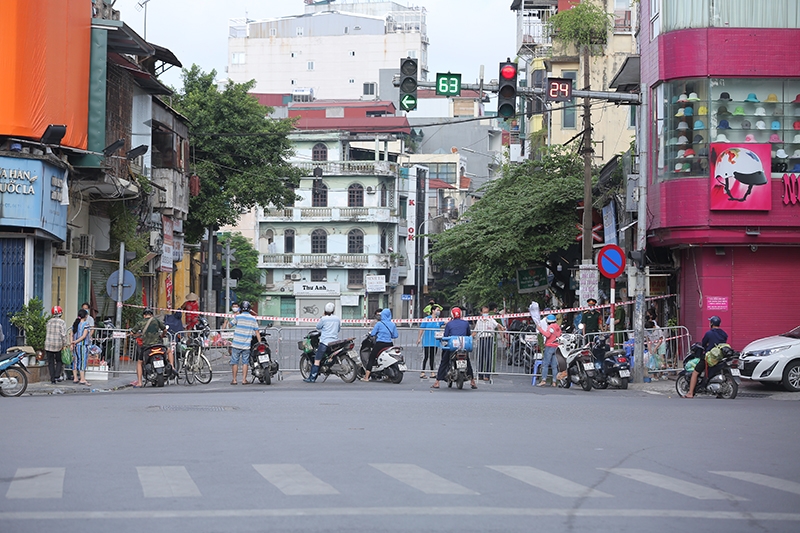 Chốt kiểm soát Nguyễn Khuyến - Lê Duẩn