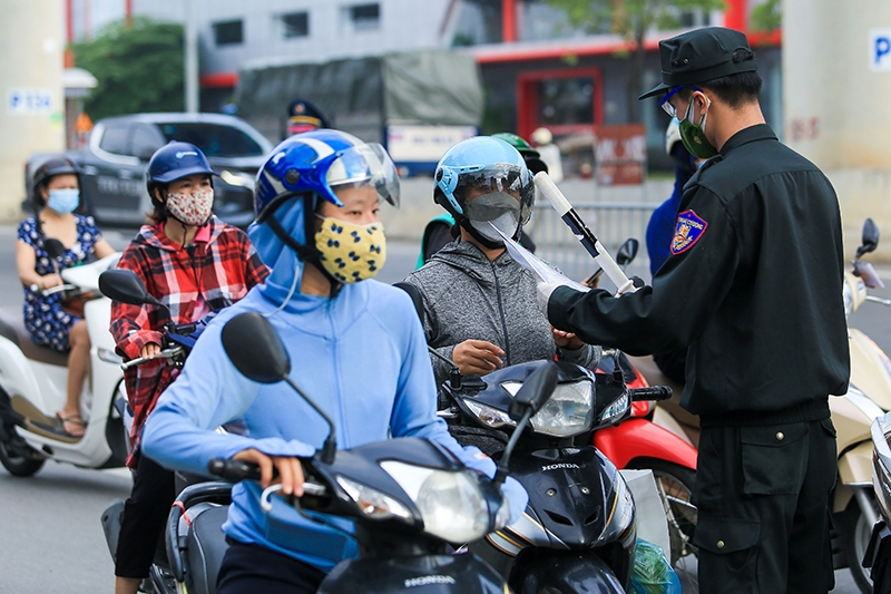 Giao thông ổn định, không ùn tắc, kiểm soát chặt các chốt vào 