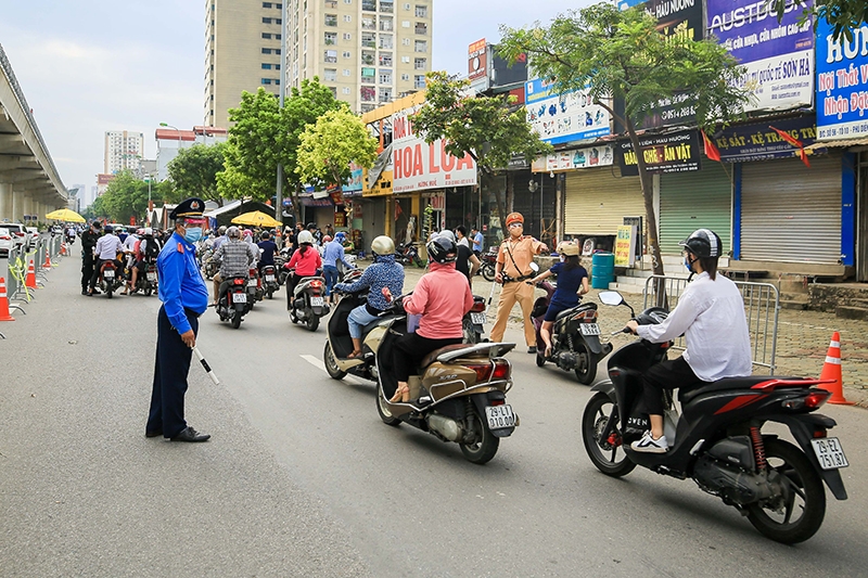 Giao thông ổn định, không ùn tắc, kiểm soát chặt các chốt vào 