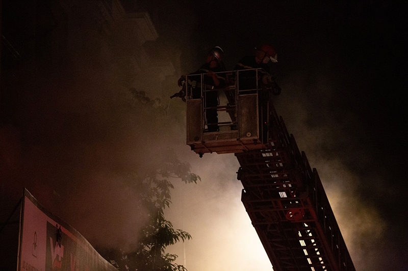 Hà Nội: Xảy ra cháy lớn tại shop quần áo ở khu biệt thự thấp tầng Ninh Hiệp