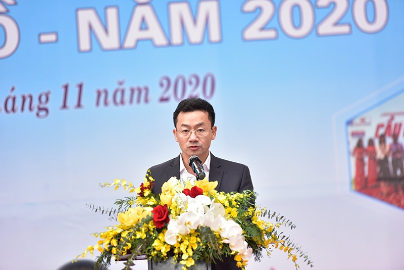 Ông Phạm Xuân Tài - Phó Chủ tịch UBND quận Tây Hồ phát biểu khai mạc phiên giao dịch việc làm