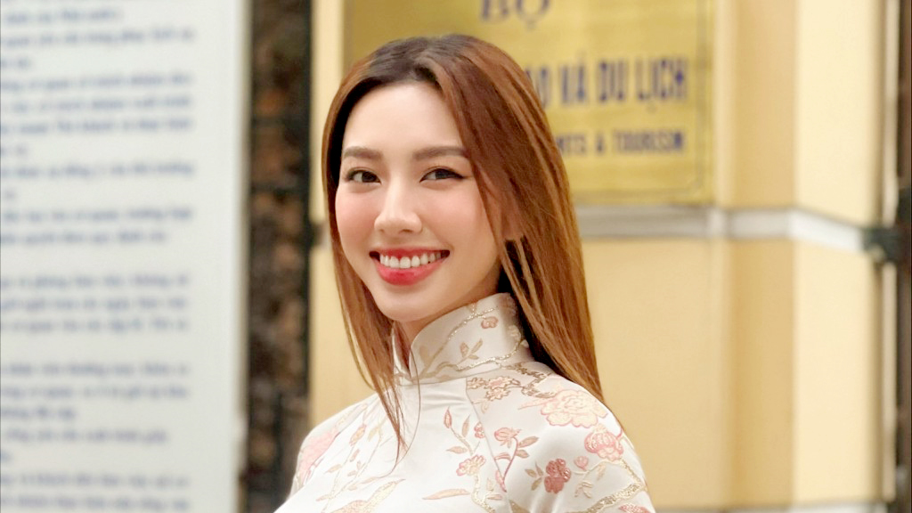 Hoa hậu Thùy Tiên đến Hà Nội đầu tiên sau khi hết cách ly
