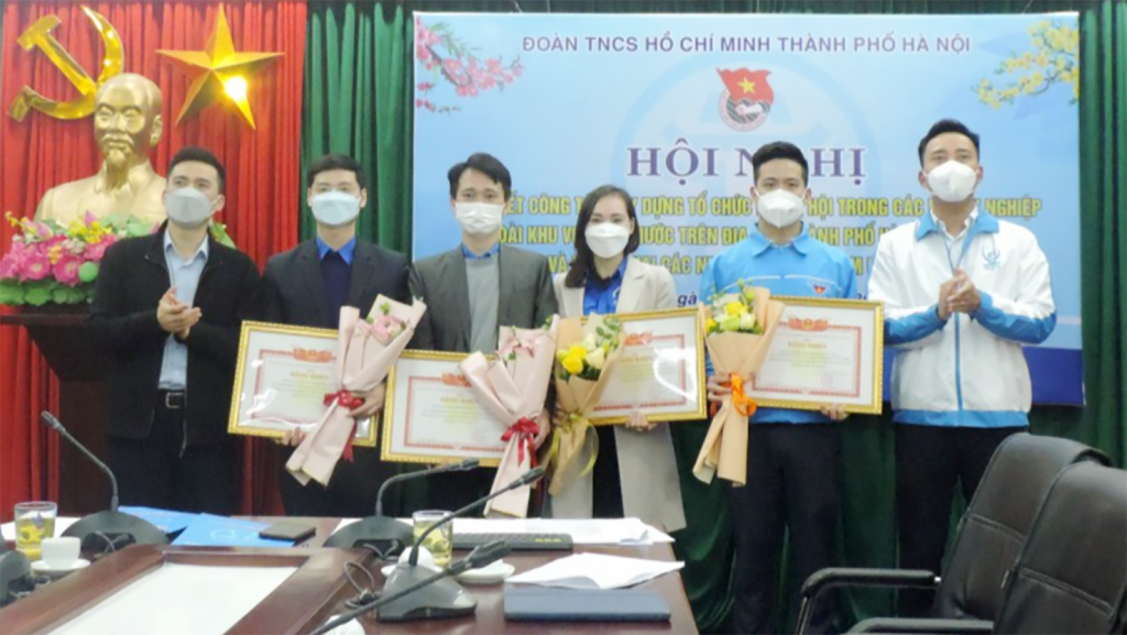 Phát huy hơn nữa vai trò tổ chức Đoàn trong thực hiện Nghị quyết 09