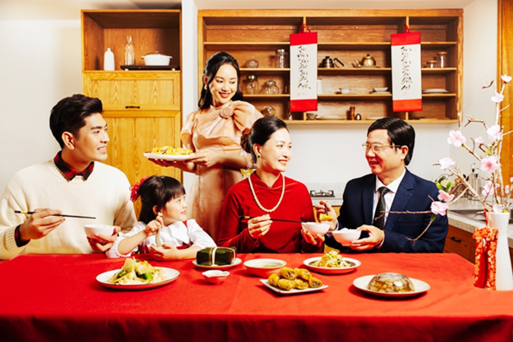 Tết này, liệu có nên về? Tết này, liệu có nên về?