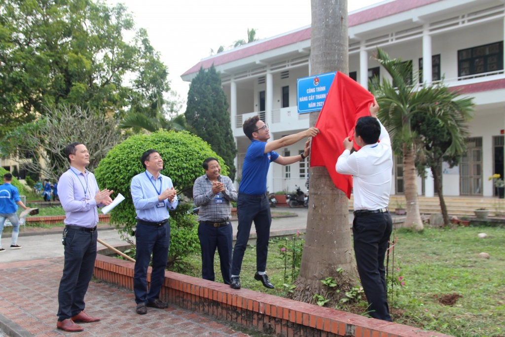 Đoàn Thanh niên Đại học Sư phạm TDTT Hà Nội phát động Tháng Thanh niên 2021