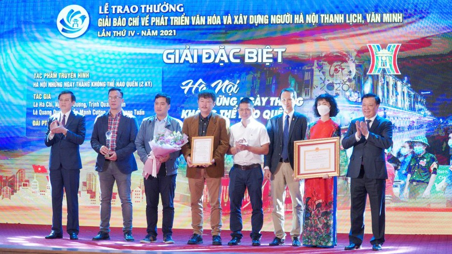 67 tác phẩm xuất sắc là chất liệu thực tiễn phong phú, sinh động đóng góp cho sự phát triển của Thủ đô