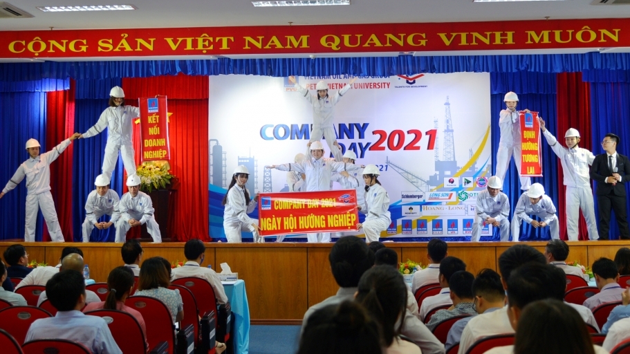 Đại học Dầu khí Việt Nam tổ chức ngày hội hướng nghiệp "Company Day 2021"