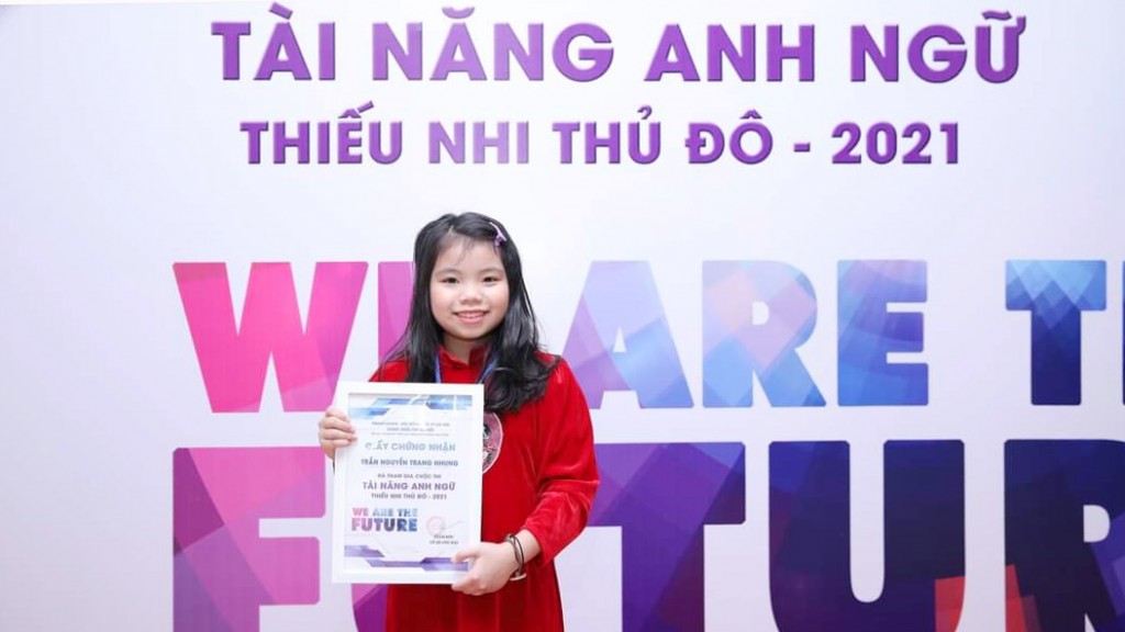 Trang Nhung đoạt giải Nhất thuyết trình tiếng Anh trong Ngày hội Thanh thiếu nhi