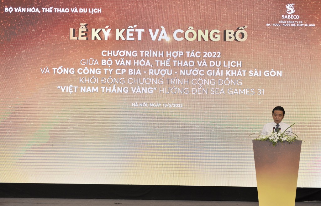 Ông Hoàng Đạo Cương - Thứ trưởng Bộ Văn hóa, Thể thao và Du lịch phát biểu tại buổi lễ