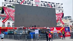 Lắp màn hình LED cỡ lớn phục vụ Nhân dân xem trận chung kết bóng đá SEA Games 31