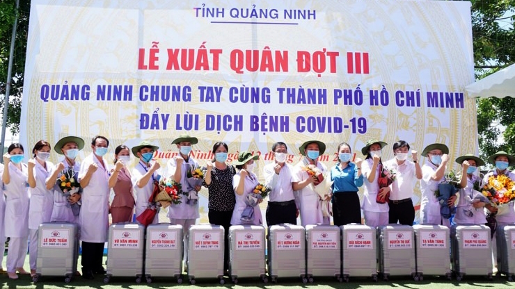 70 y, bác sĩ Quảng Ninh lên đường “chia lửa” cùng TP Hồ Chí Minh