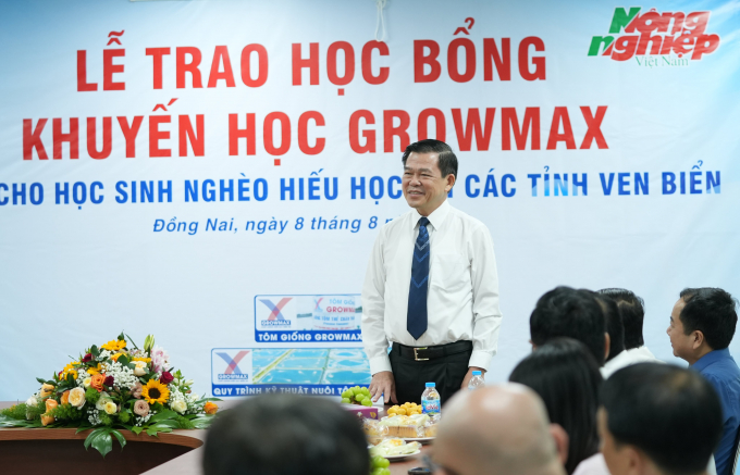 GrowMax và Báo Nông nghiệp Việt Nam tiếp bước trẻ em nghèo trên hành trình đi tìm tri thức