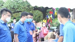3.500 đoàn viên, thanh niên Quảng Ninh hỗ trợ chiến dịch tiêm chủng vắc xin phòng Covid-19