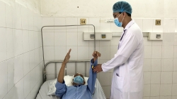 Mổ xuyên đêm cứu sống bệnh nhân u màng não